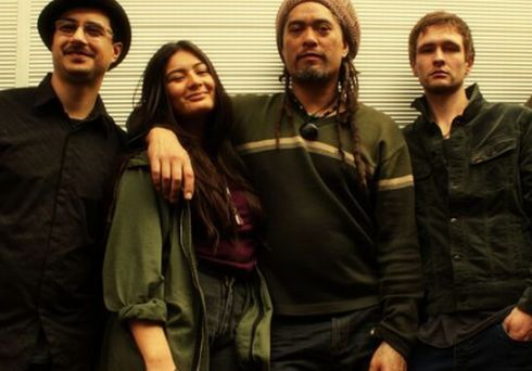 Novozlandsk reggae kapela Cornerstone Roots