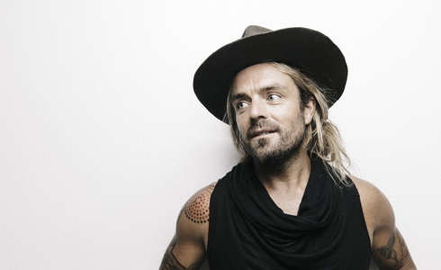 Xavier Rudd 