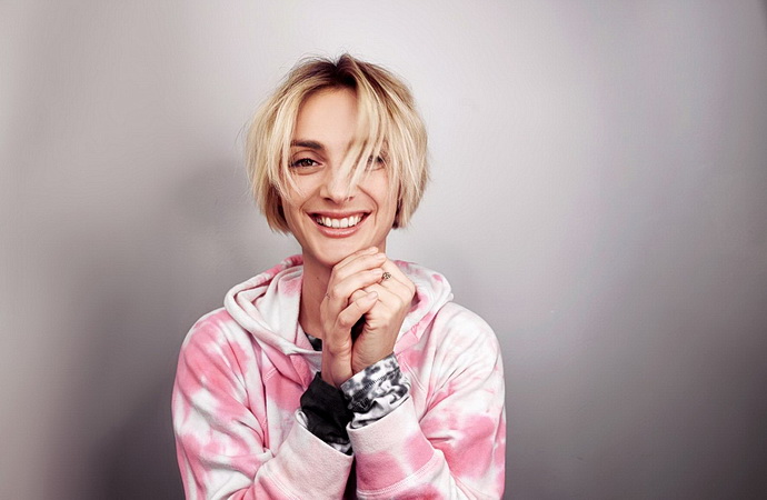 Bára Poláková
