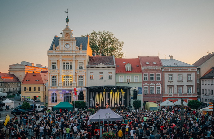Atmosféra festivalu festivalu (Foto: Jakub Červenka)
