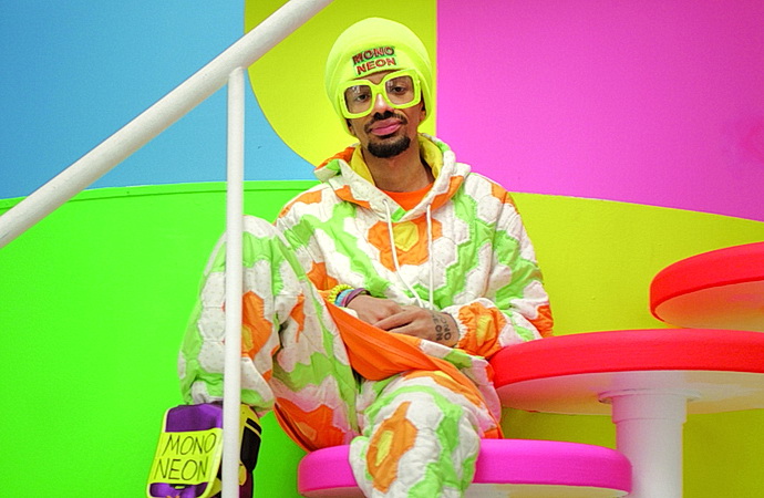 MonoNeon  (Foto: Kii Airens)