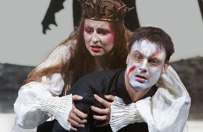 Pavel Černoch (Amleto)
