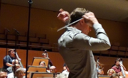 Jakub Hrůša řídí Bamberské symfoniky