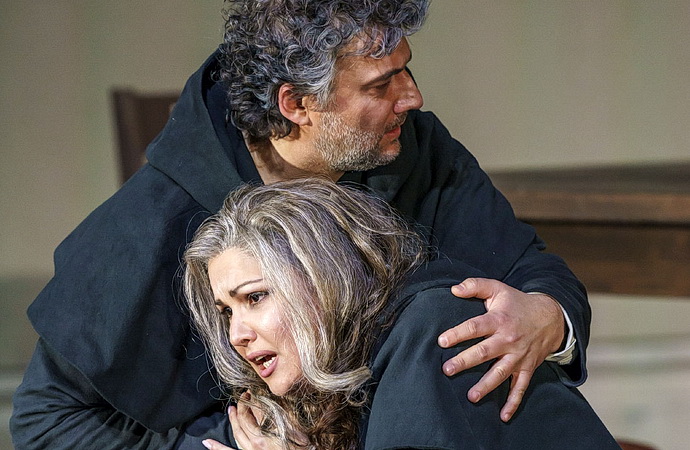 Jonas Kaufmann a Anna Netrebko (G. Verdi: Sla osudu)