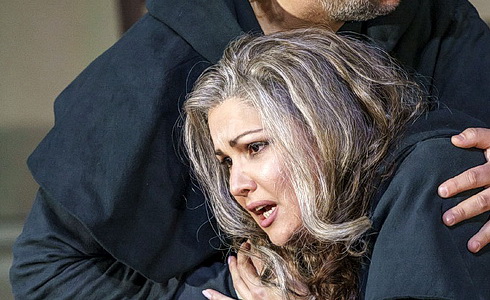 Jonas Kaufmann a Anna Netrebko (G. Verdi: Síla osudu)