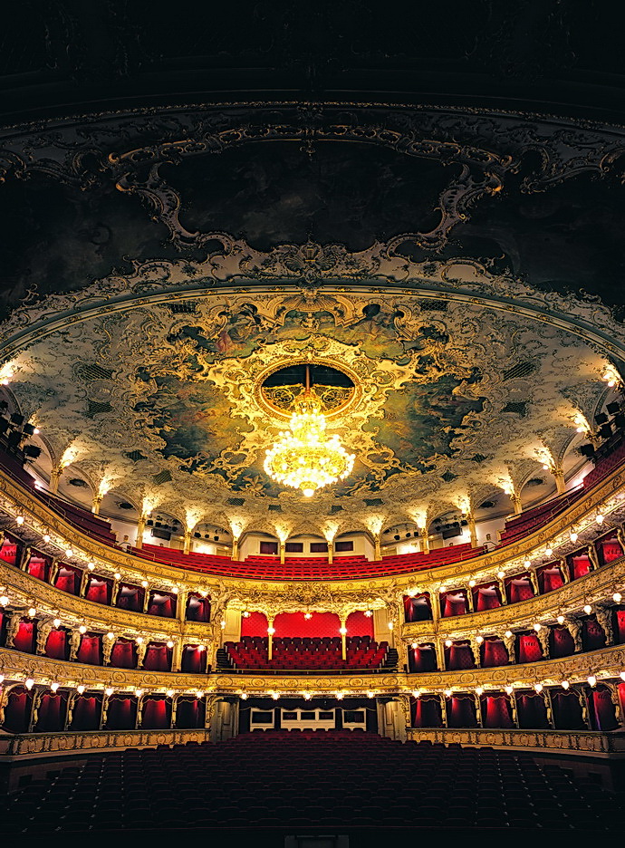Státní opera Praha