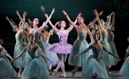 Z baletu Sp�c� krasavice