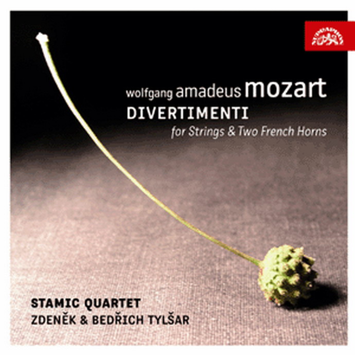 W. A. Mozart – Divertimenta pro smycov kvarteto...