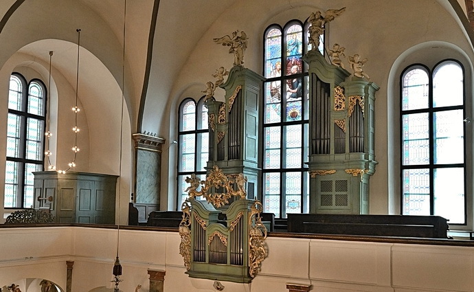 Varhany u Šimona a Judy