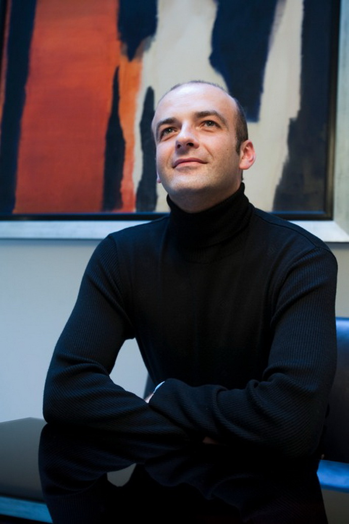 Dirigent Rastislav �t�r