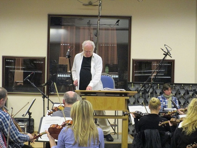 Český národní symfonický orchestr a Carl Davis ve studiu