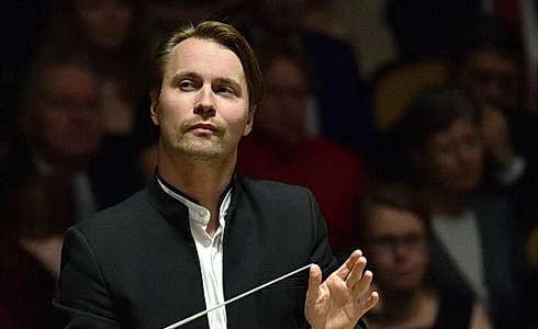 Šéfdirigent FOK Pietari Inkinen