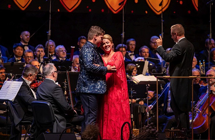 Kate�ina Kn��kov� a Daniel Matou�ek (Foto: Jan �irovnick�)