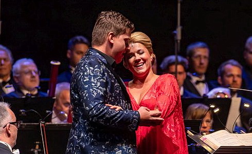 Kate�ina Kn��kov� a Daniel Matou�ek (Foto: Jan �irovnick�)