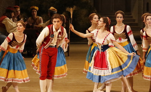 Z baletu Coppélie