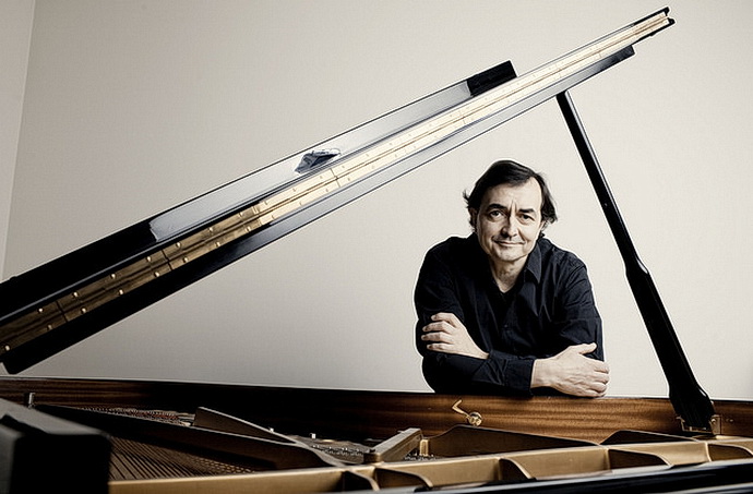 Pierre-Laurent Aimard (Foto: Marco Borggreve)