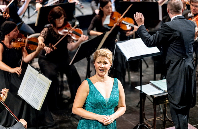 Opern gala - Kateina Knkov (Foto: Luk Marhoul)