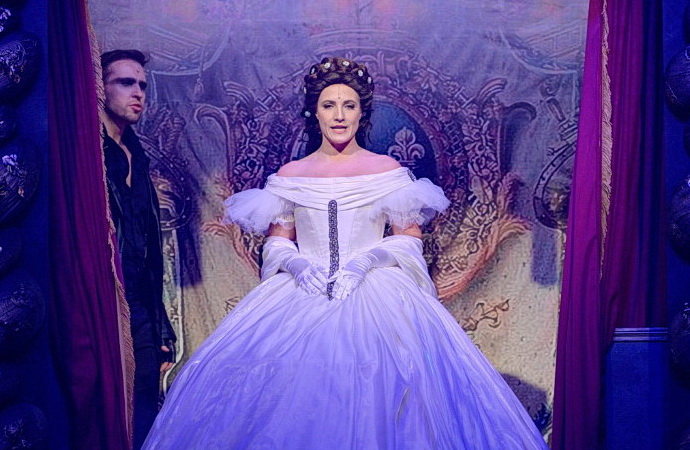 P. Vysko�il a N. Tich�nkov� - Elisabeth (Foto: M. Popel��)