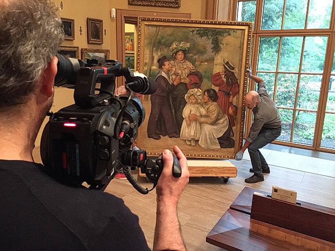 Renoir - Filming The Artist's Family, 1896