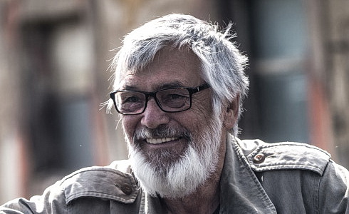 Jiří Bartoška (Teorie tygra)