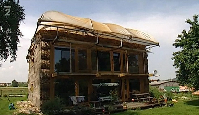 Recyklační architektura