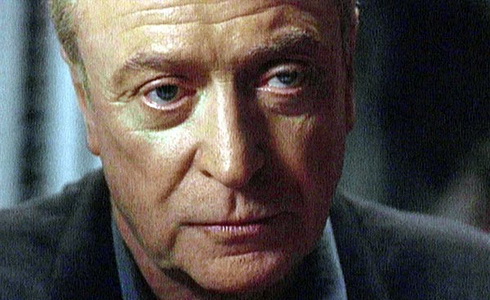 Michael Caine (Tich Amerian)