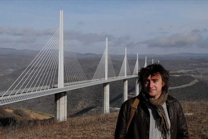 Viadukt Millau: Most v oblacch