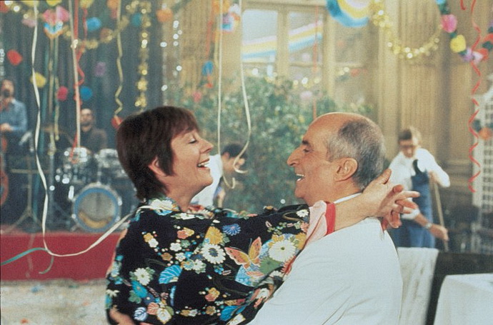 Annie Girardotová a Louis de Funès (Jeden hot a druhý čehý)