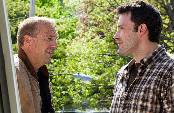 K. Costner a B. Affleck (Manažeři)