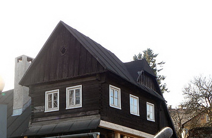 Dům U sedmi lomenic