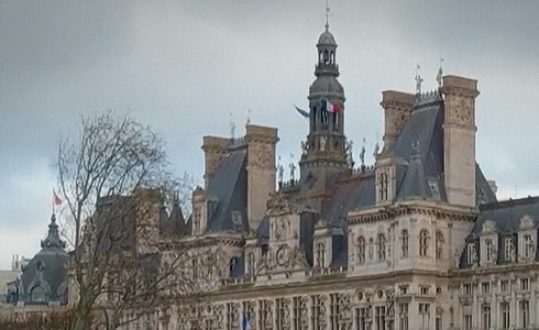 Skvost m�sta sv�tel: p��b�hy pa���sk� radnice