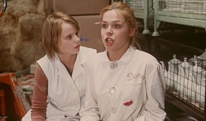 L. Ko��nkov� a D. Ve�krnov�