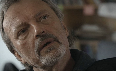 Peter Uli�n� – B�snik v maske text�ra