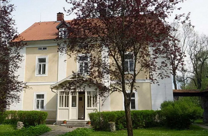 Zfilmovan� tajemstv� �apkovy Str�e