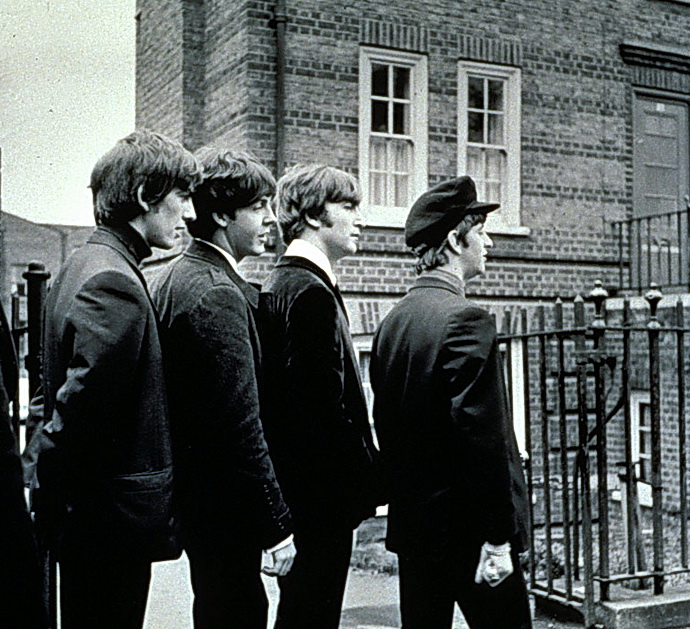 The Beatles: Pern den