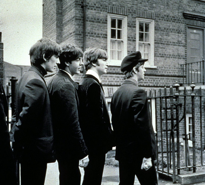 The Beatles: Pern den