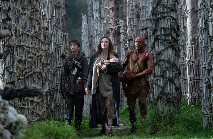 A. Williams, J. Comer, R. Fiennes (28 Years Later)