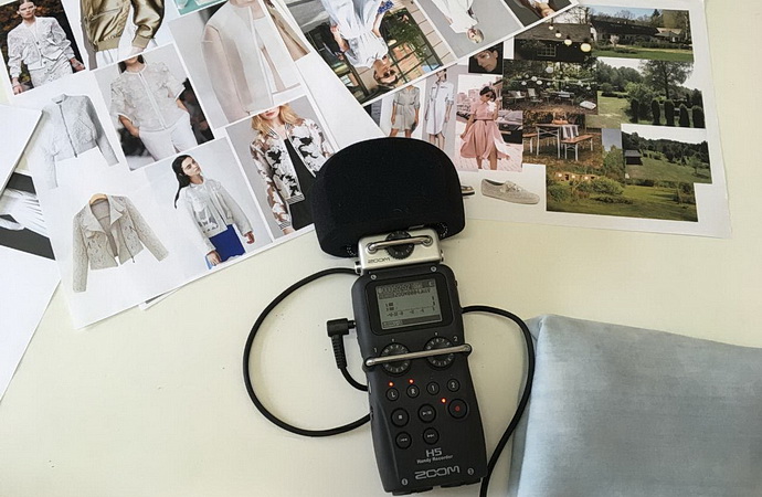 Radio Wave vizuál
