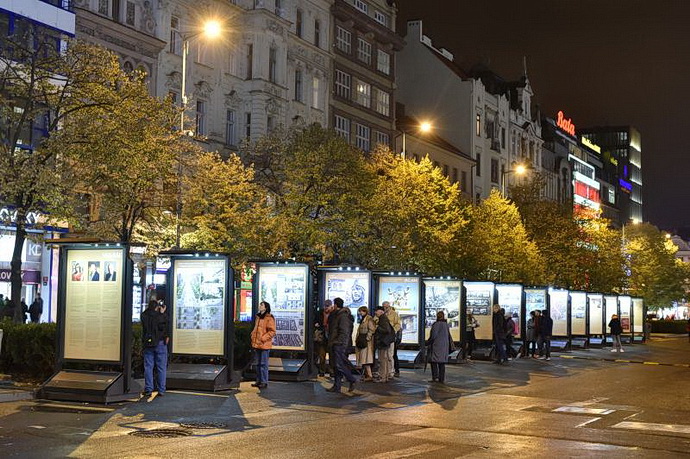 Václavák – náměstí, kterým běží dějiny