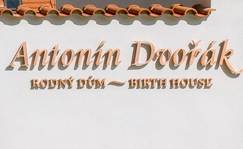 Rodný dům Antonína Dvořáka v Nelahozevsi