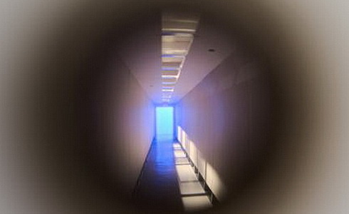 Leaving the house with… (Foto: Jan Kolsk) 