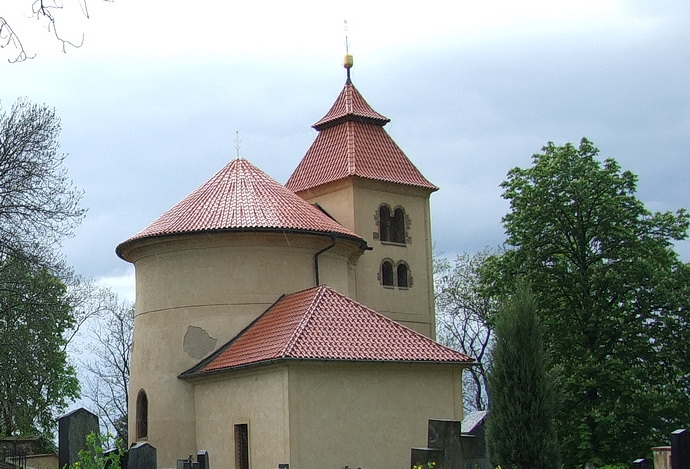 Budeč, kostel sv. Petra a Pavla