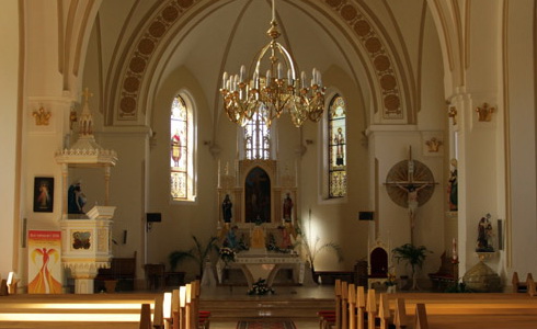 Kostel sv. Kříže ve Strání
