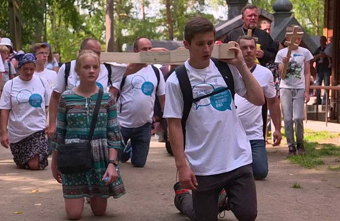 Cesty víry: Pouť na svatou horu