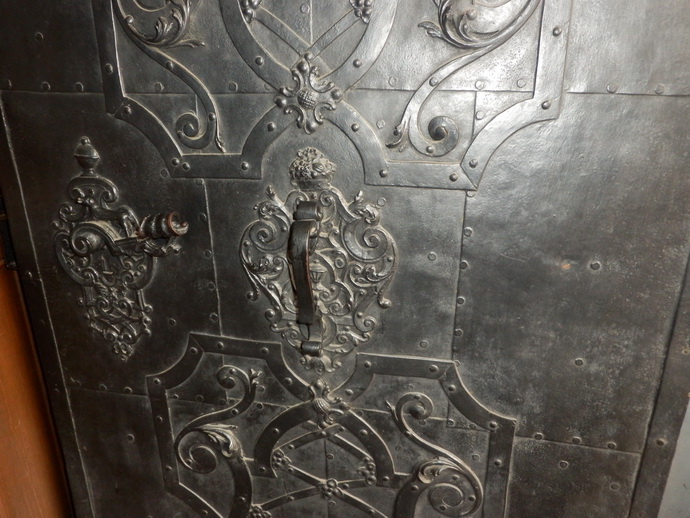 Brna do kostela sv. Jilj – detail